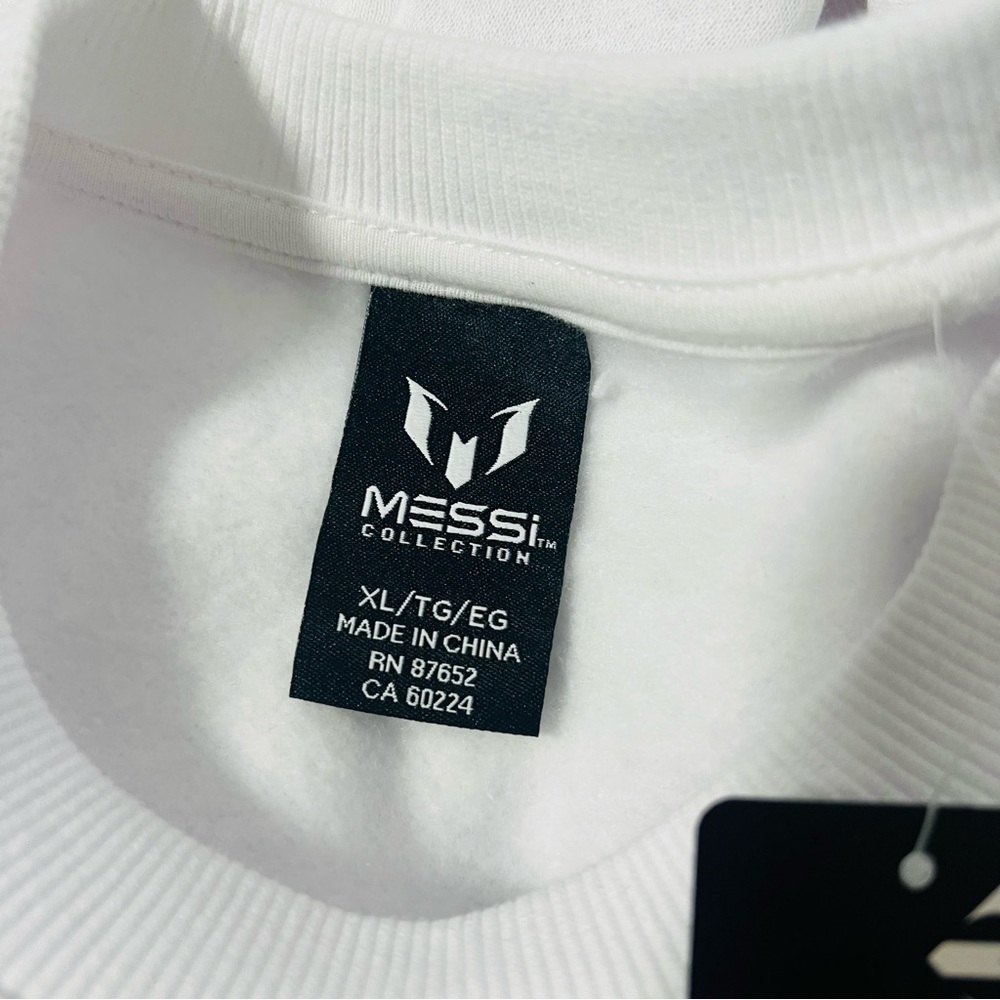 MESSI Girls XL White Graphic Crewneck Soccer Sweater NWOT Streetwear Casual - Picture 5 of 8